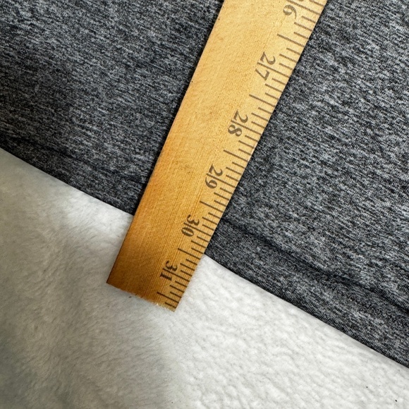 Toronto Blue Jays Tank Top Gray Logo Baseball Activewear Performance - Picture 4 of 5